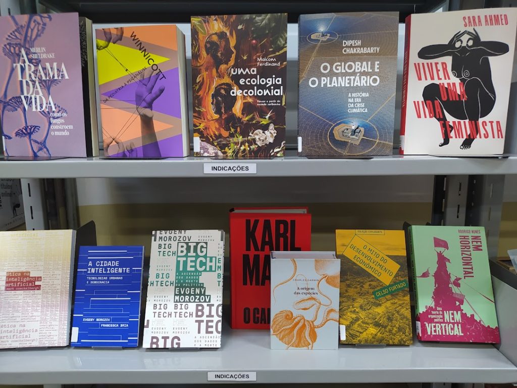 Biblioteca Fatec (Mauá - RJ)